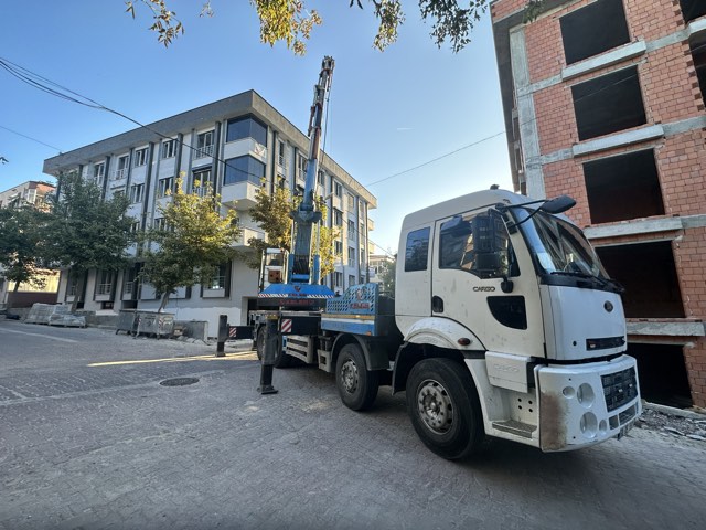 Avcılar Ağır Kaldırma ve Şantiye çalışması – Doruk Vinç