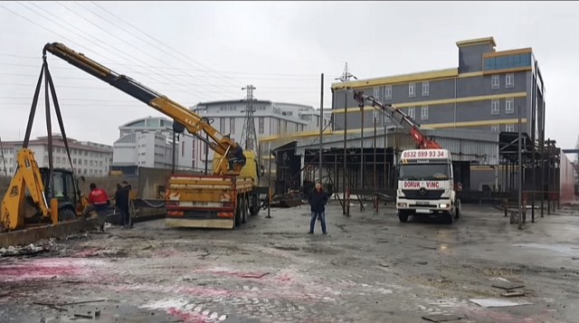 Doruk Vinç saha çalışması – Ağır Kaldırma ve Şantiye Çalışmaları